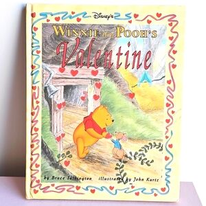 Winnie the Pooh's Valentine Book 1995 Hardcover